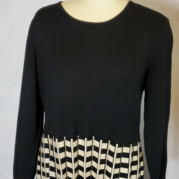 C est 1946 black knit dress pleated skirt, L - Picture 2 of 7